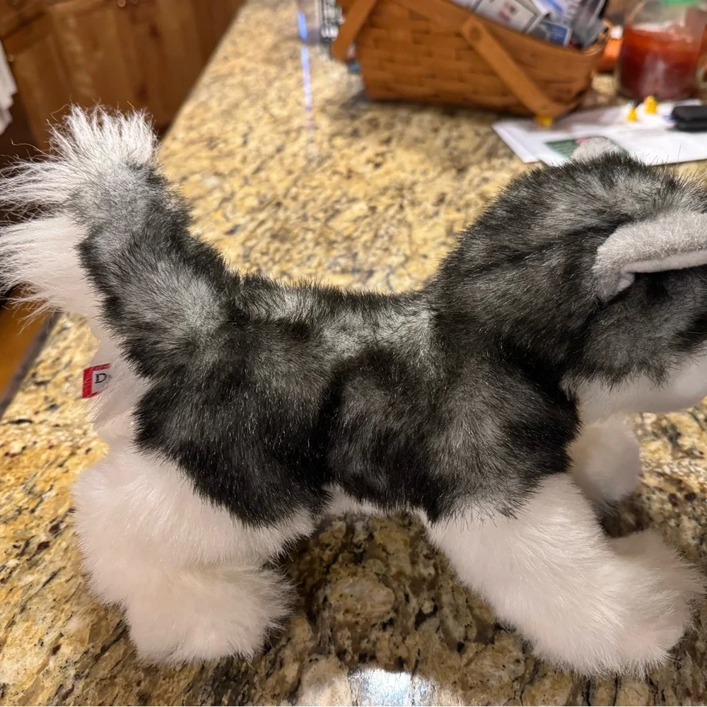 Douglas Plush Husky Dog Toy - Gray & White Soft Companion NWOT manuf 2013